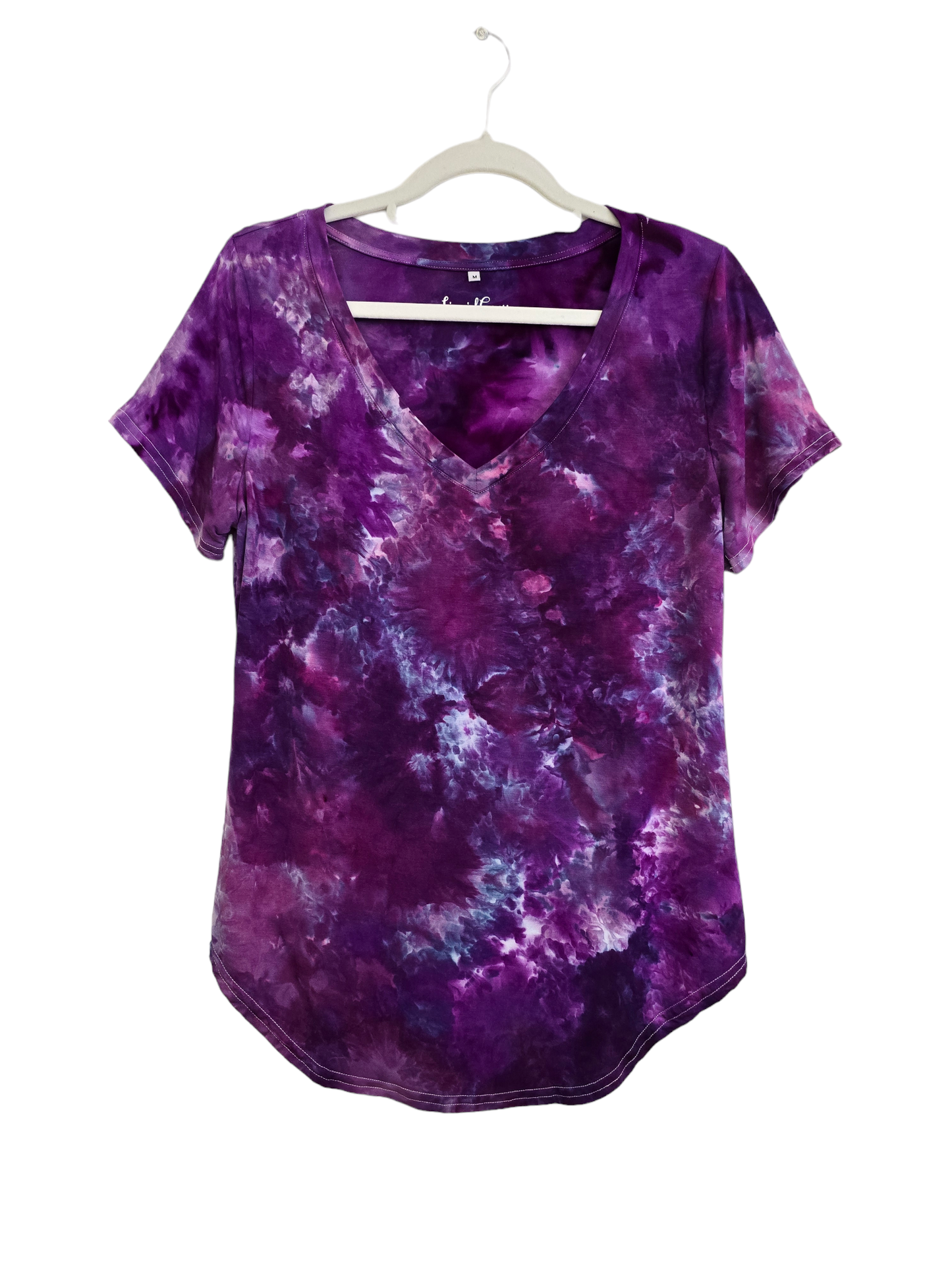 Women's Hand Dyed Short Sleeve V Neck Curved Hem Tunic Tshirt, Tie Dye V Neck Neck Tshirt