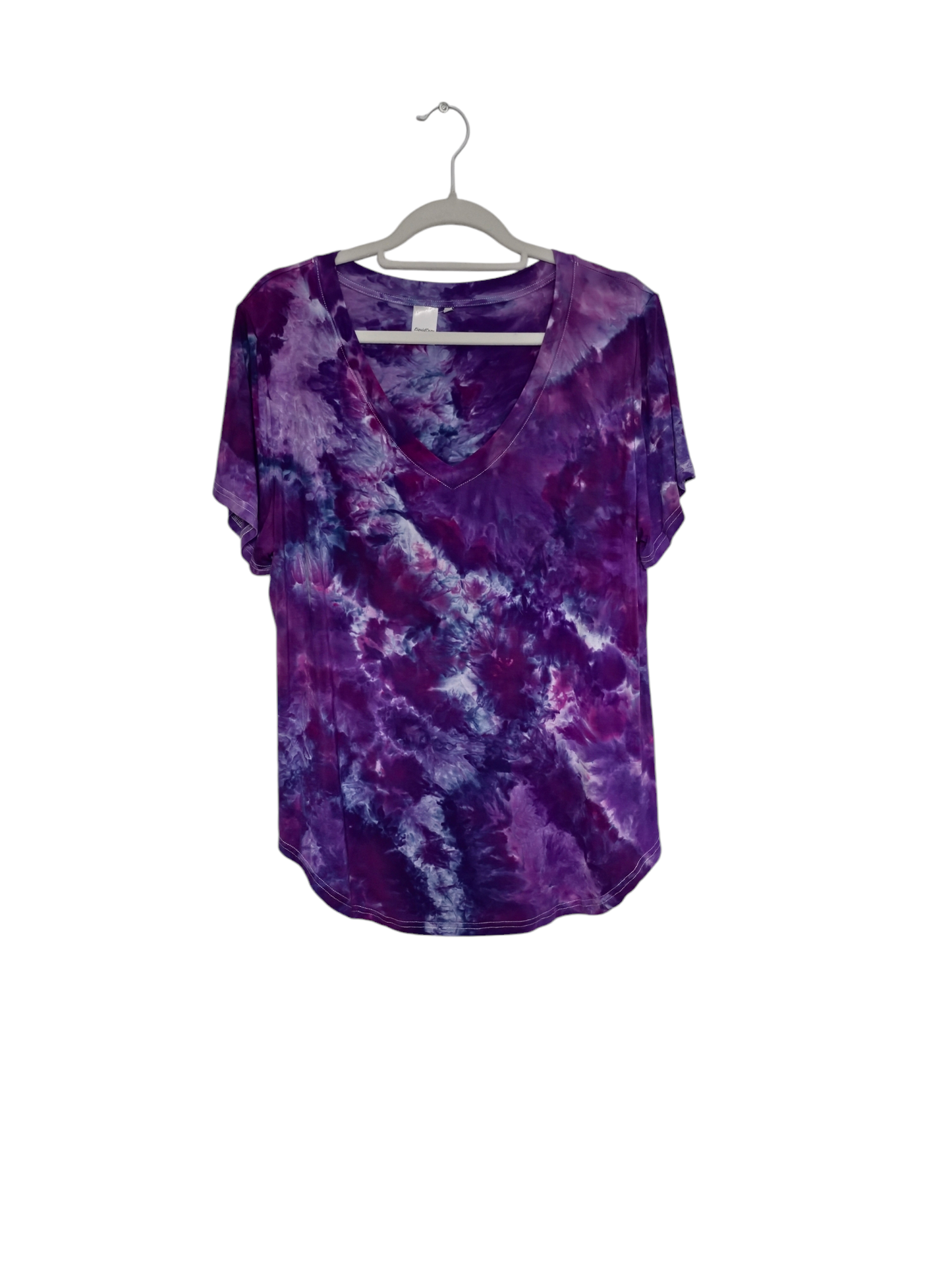 Women's Hand Dyed Short Sleeve V Neck Curved Hem Tunic Tshirt, Tie Dye V Neck Neck Tshirt